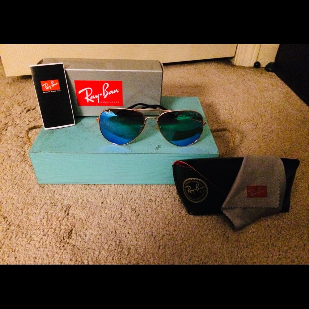 Women’s Polarized Ray Ban Aviators